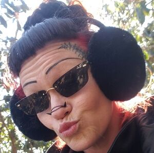 Meet your Posher, Tyler